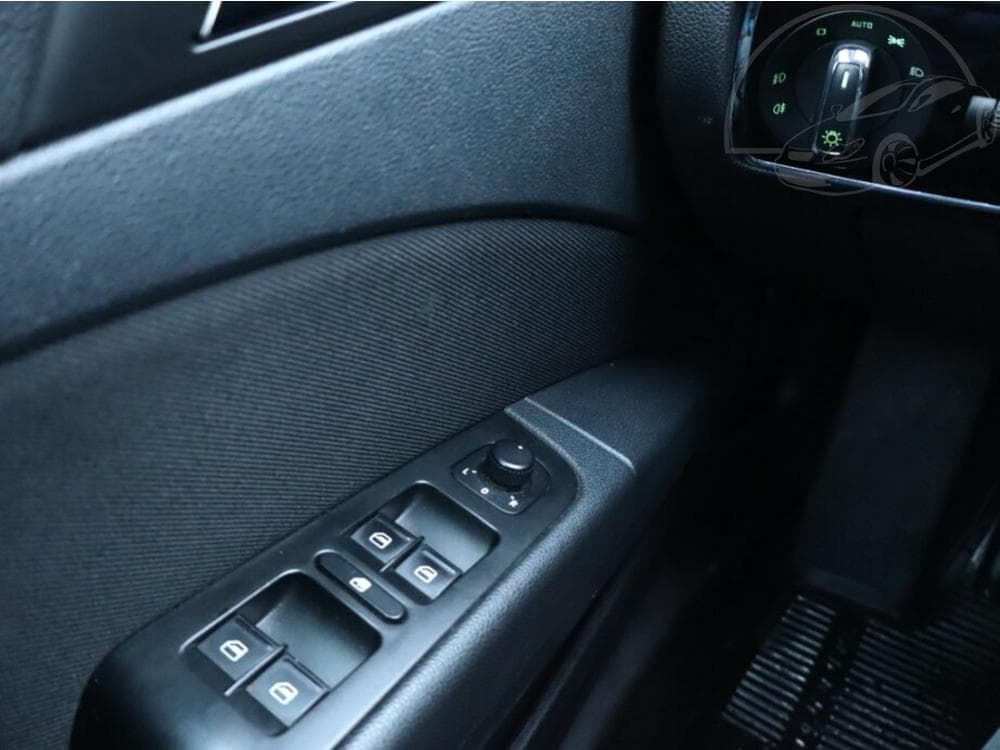 2014 Škoda SUPERB - 13