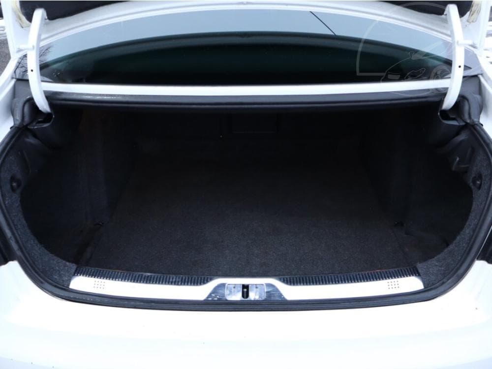 2014 Škoda SUPERB - 14