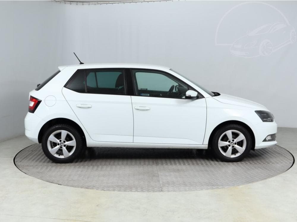 2015 Škoda FABIA - 6