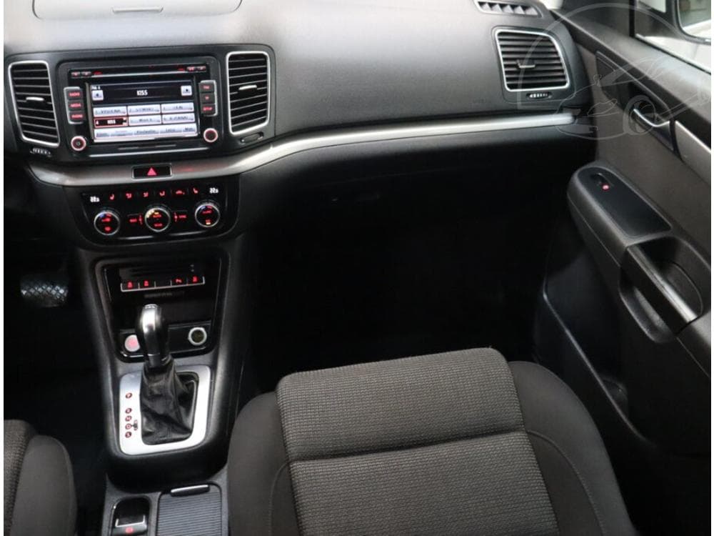 2012 Volkswagen Sharan - 8