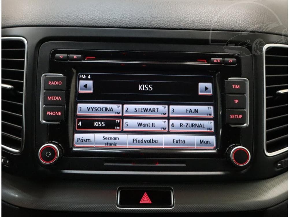 2012 Volkswagen Sharan - 12