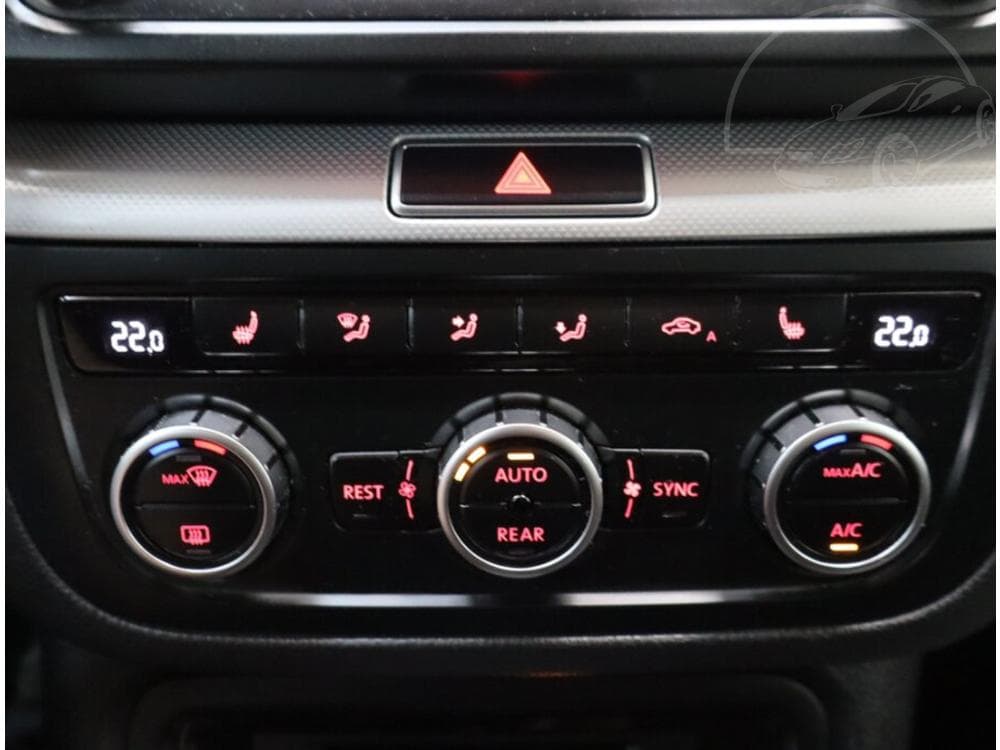 2012 Volkswagen Sharan - 15