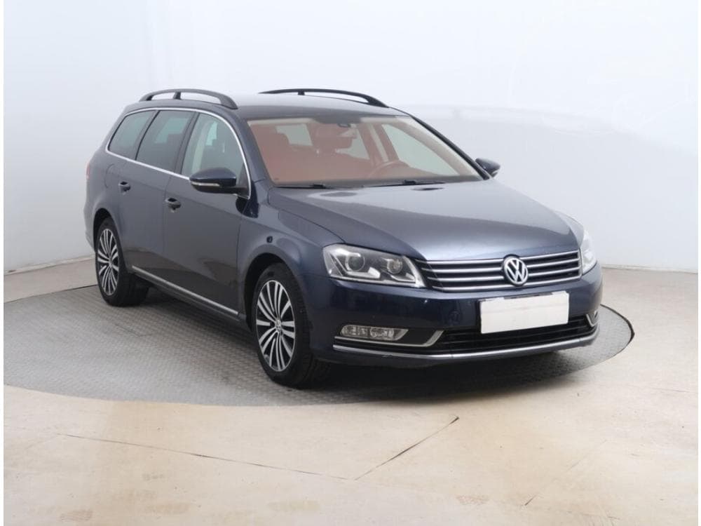 2013 Volkswagen PASSAT