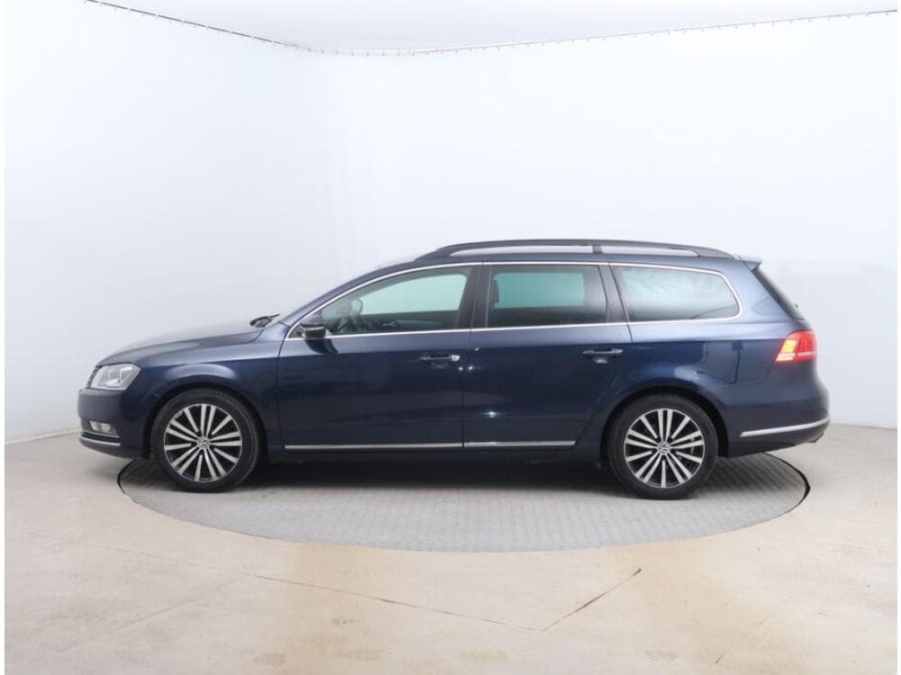 2013 Volkswagen PASSAT - 5