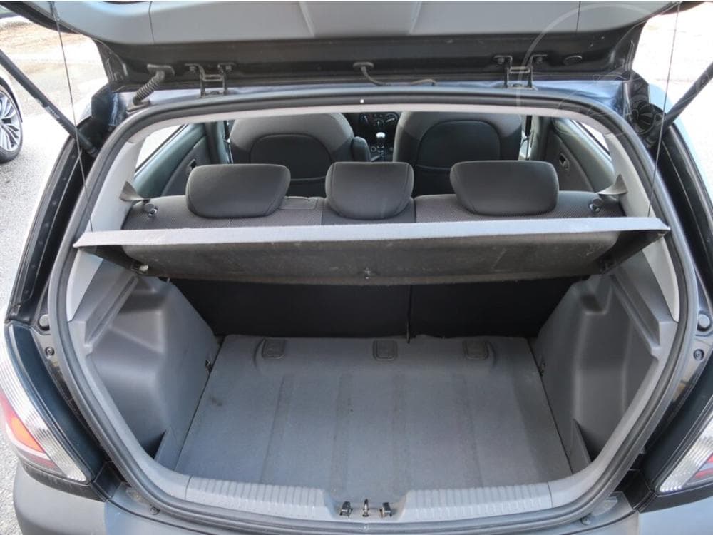 2006 Kia RIO - 27