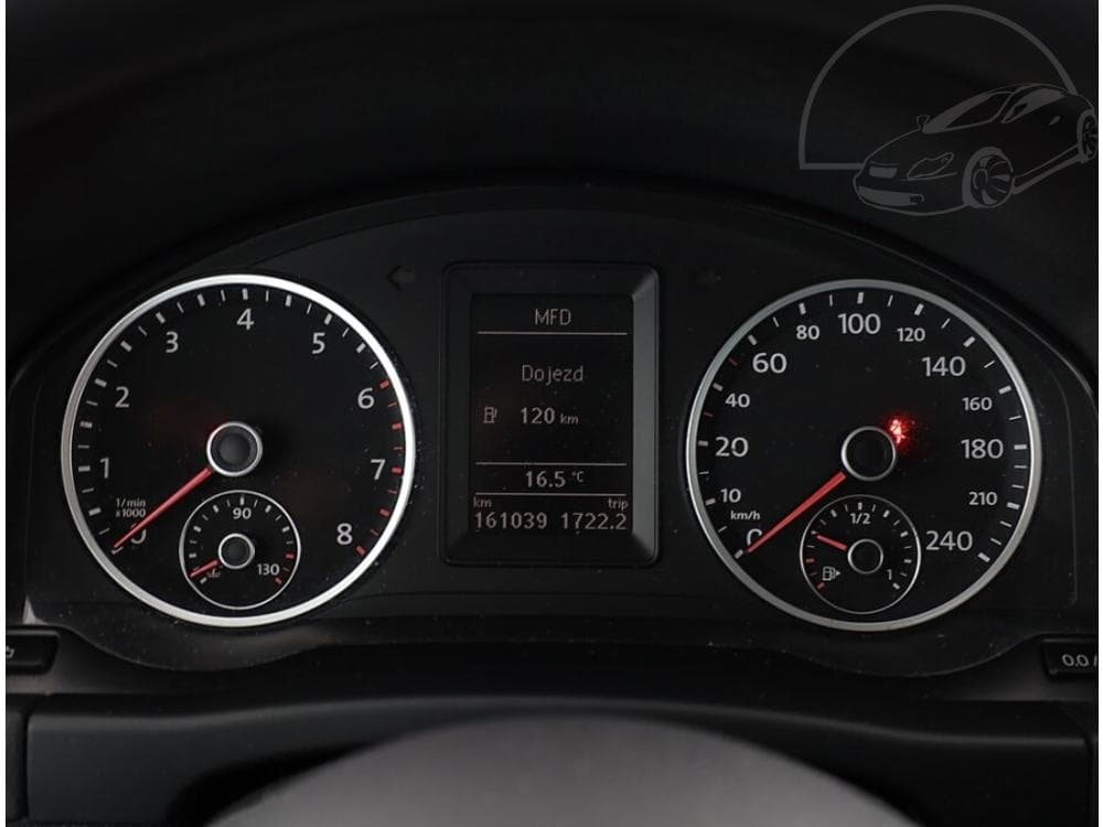 2011 Volkswagen Tiguan - 8