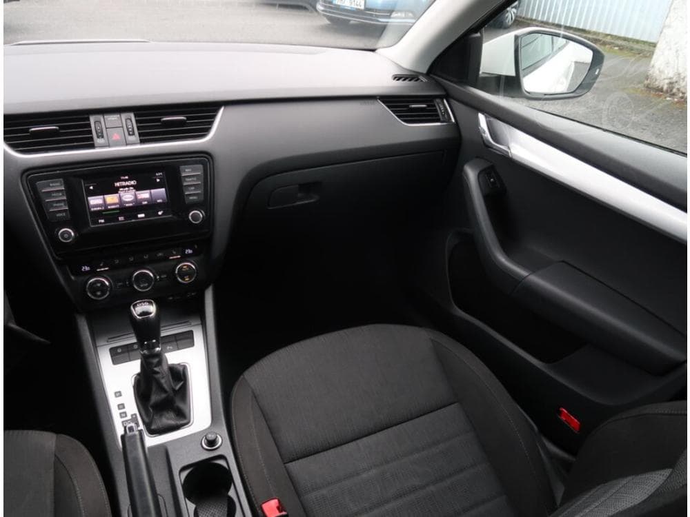 2015 Škoda OCTAVIA - 15
