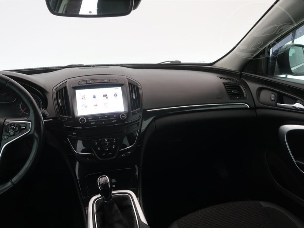 2015 Opel INSIGNIA - 8