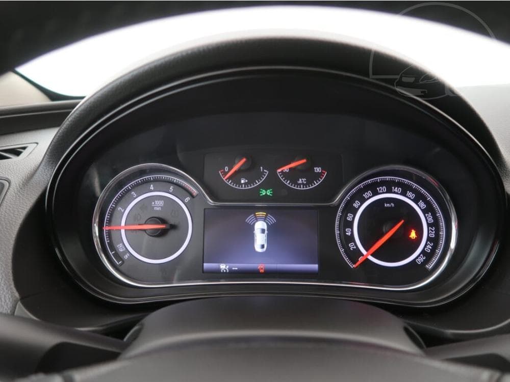 2015 Opel INSIGNIA - 11