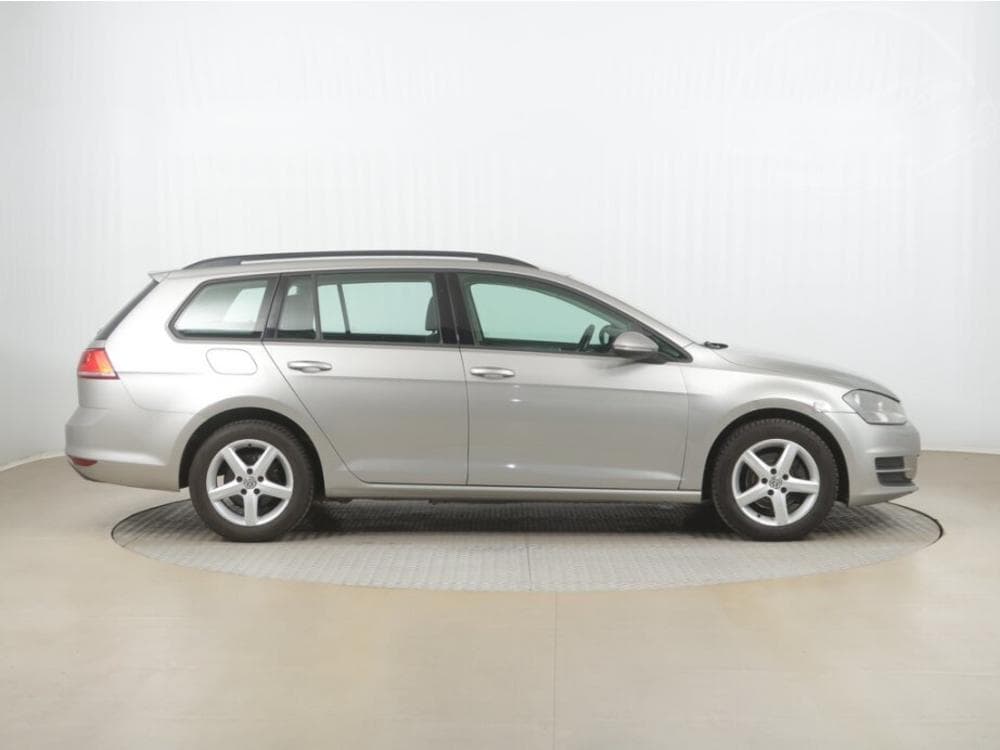 2013 Volkswagen GOLF - 6
