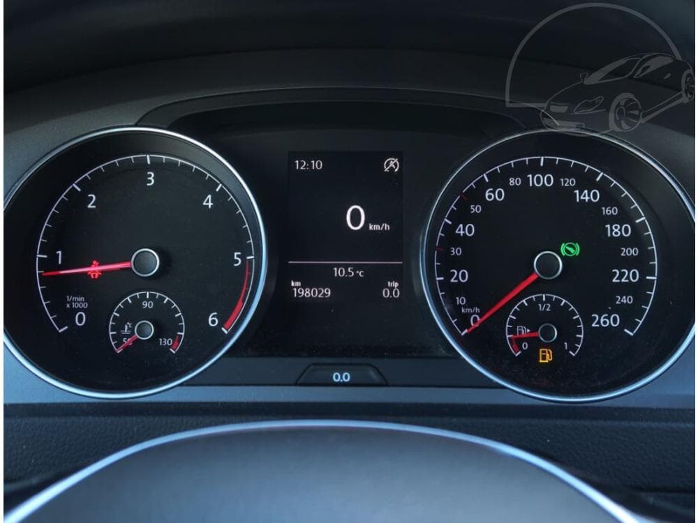 2013 Volkswagen GOLF - 11