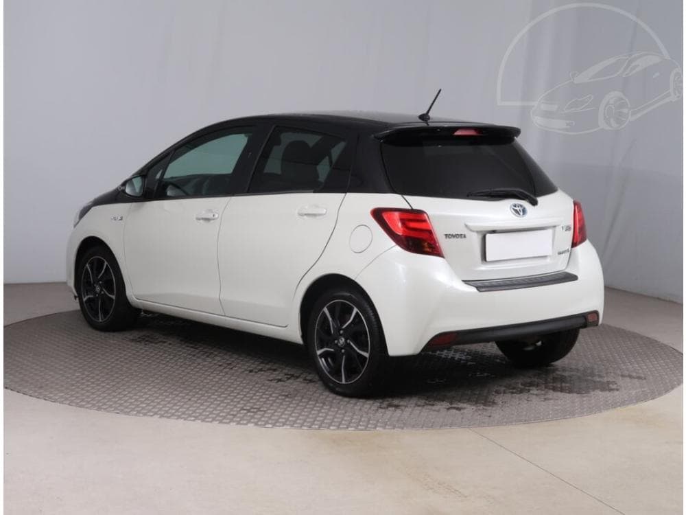2016 Toyota YARIS - 7