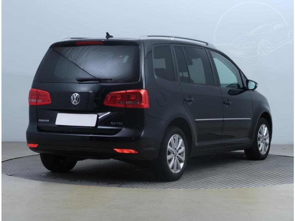 2011 Volkswagen Touran - 5