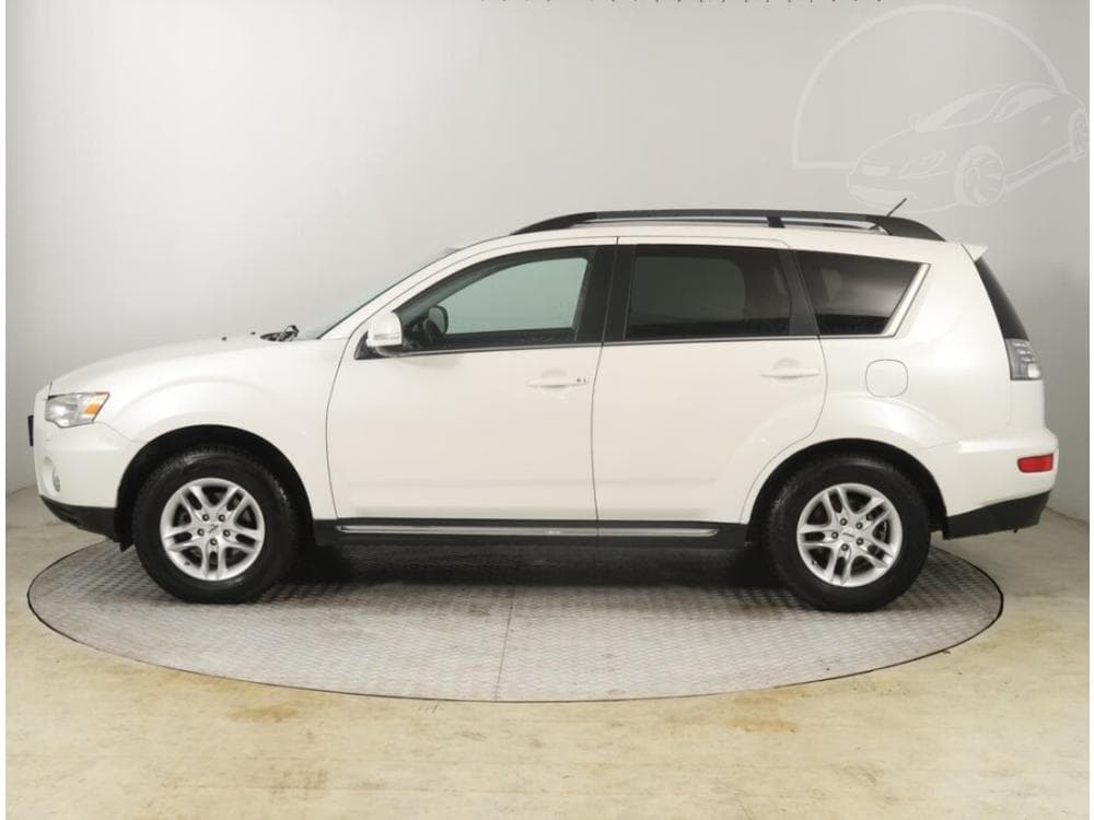 2011 Mitsubishi OUTLANDER - 3