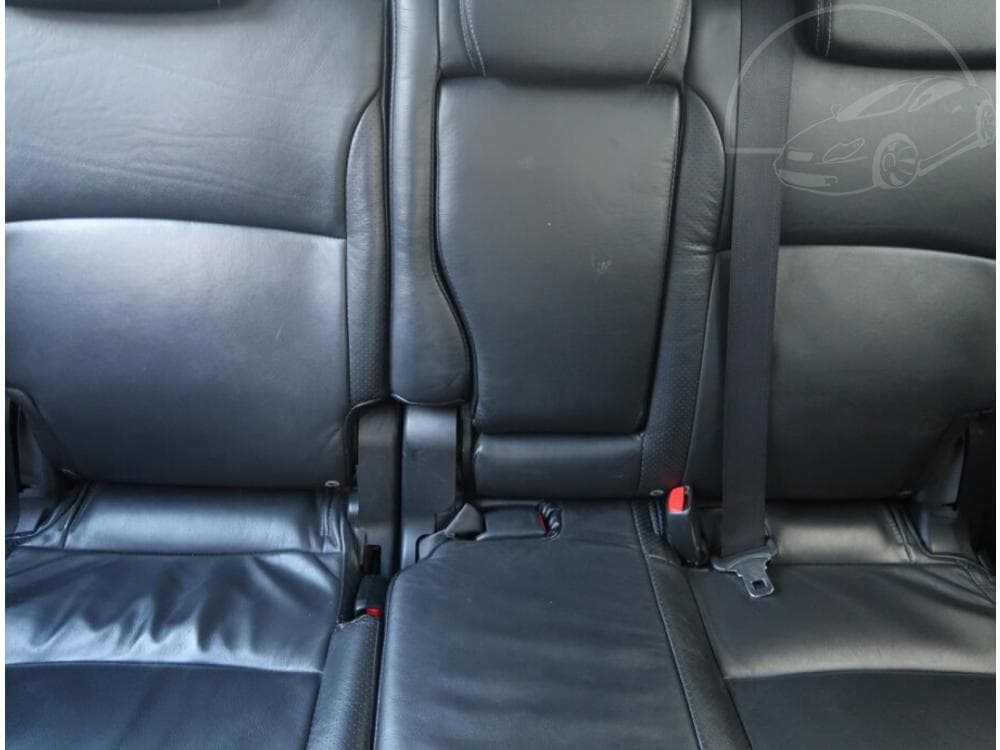2011 Mitsubishi OUTLANDER - 10