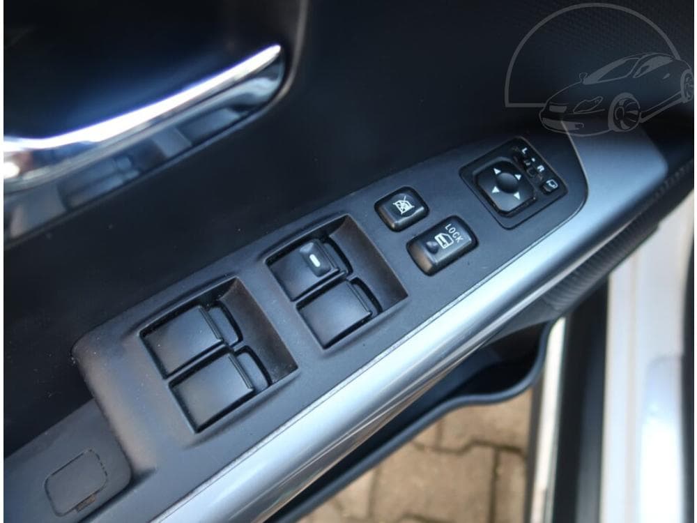 2011 Mitsubishi OUTLANDER - 15