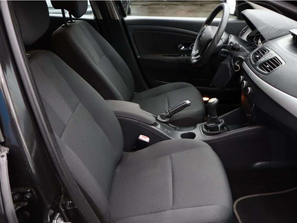 2012 Renault FLUENCE - 7