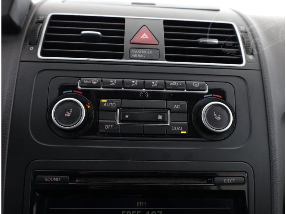 2012 Volkswagen TOURAN - 12