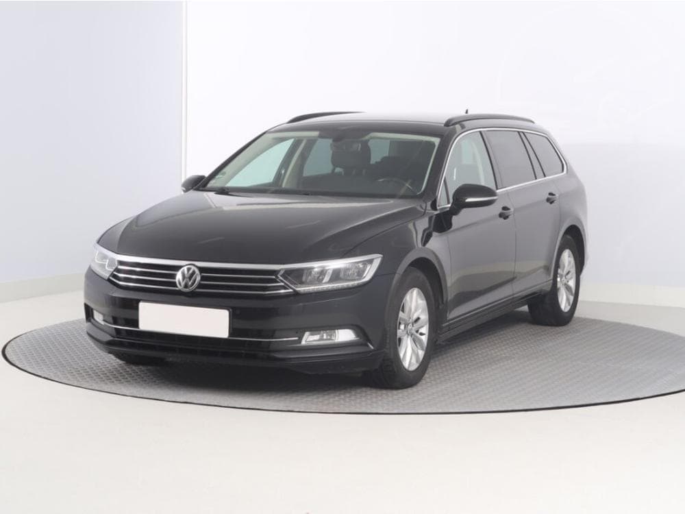 2015 Volkswagen PASSAT - 2