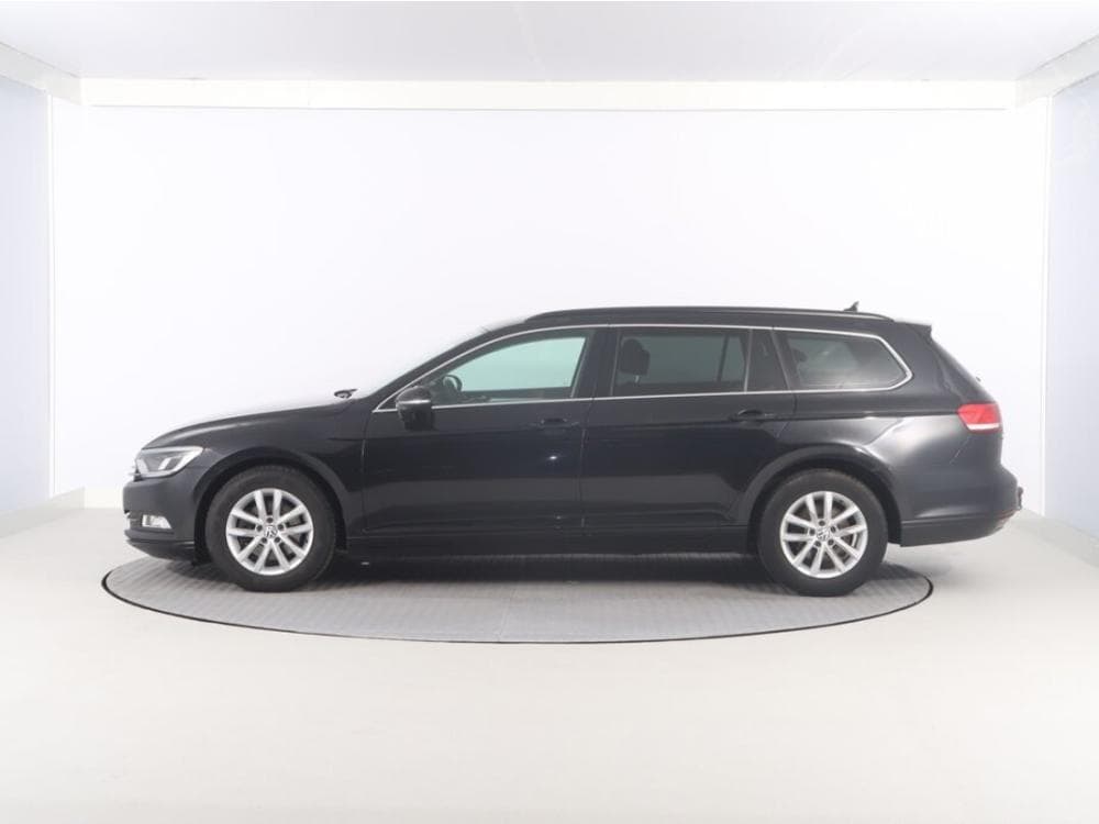 2015 Volkswagen PASSAT - 3