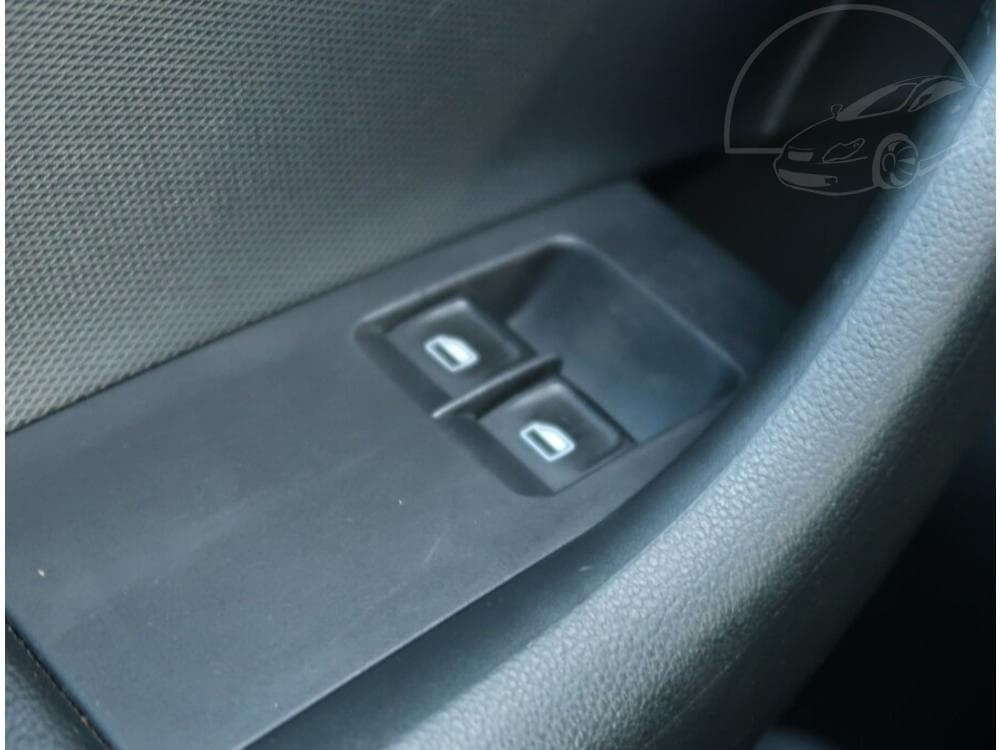 2014 Škoda RAPID - 15