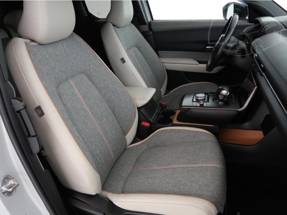 2020 Mazda Mx-30 - 9