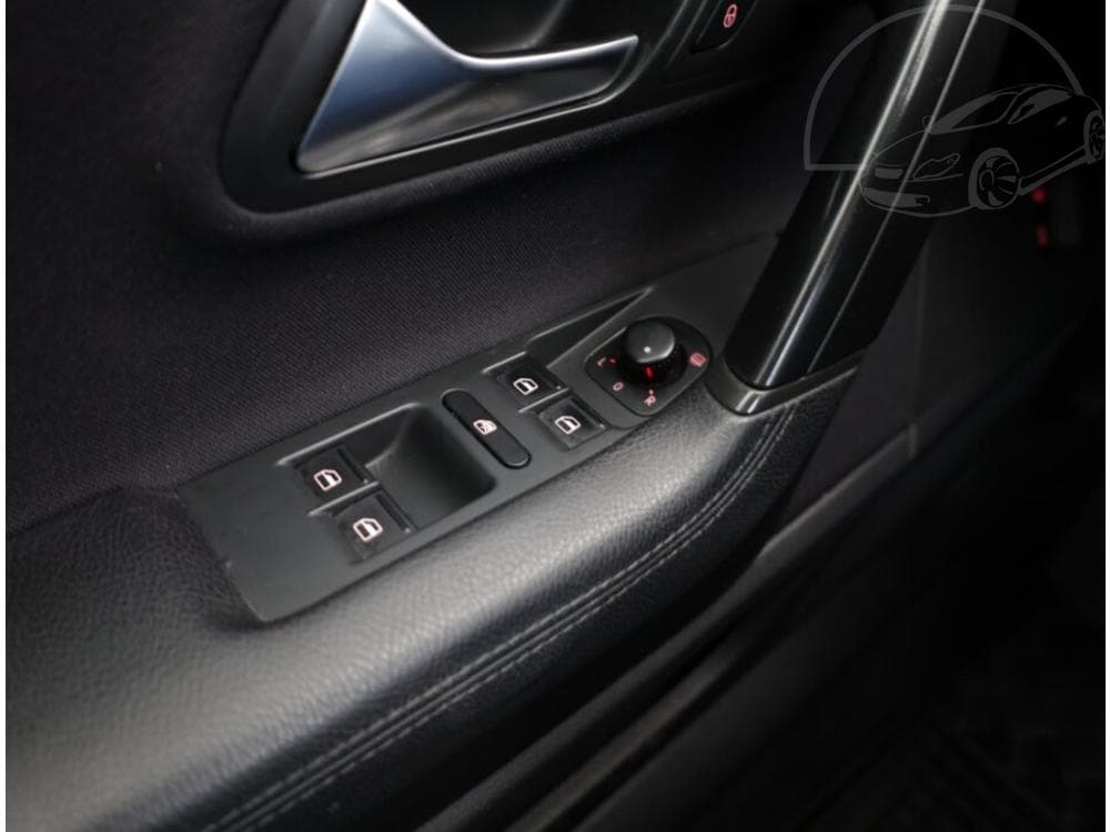 2013 Volkswagen CC - 12