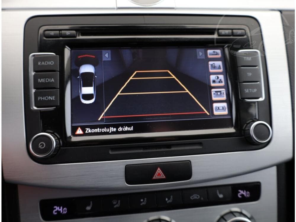 2013 Volkswagen CC - 13