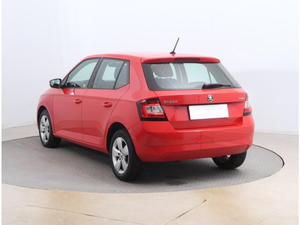 2016 Škoda FABIA - 7