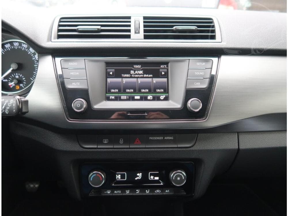 2016 Škoda FABIA - 23