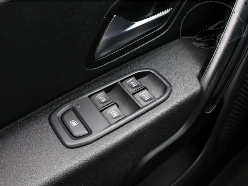 2021 Dacia DUSTER - 12