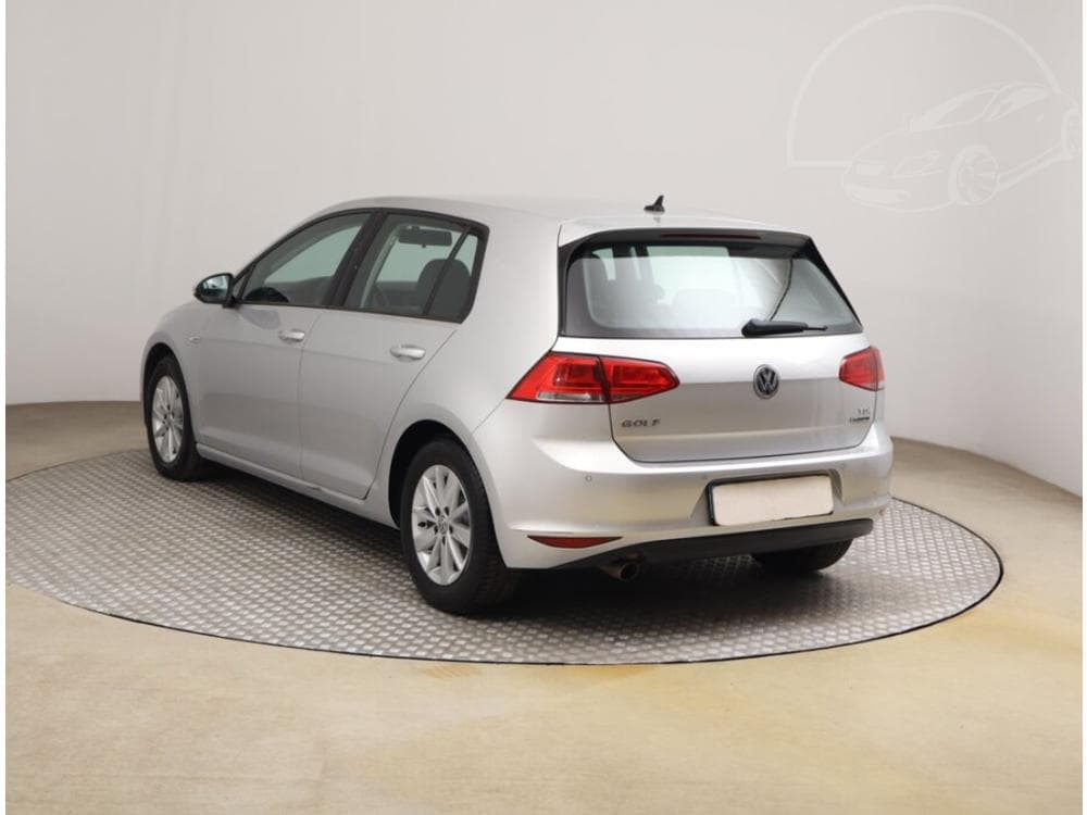 2016 Volkswagen Golf - 4