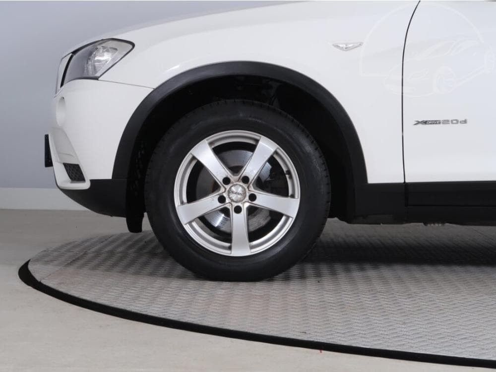 2011 BMW X3 - 27
