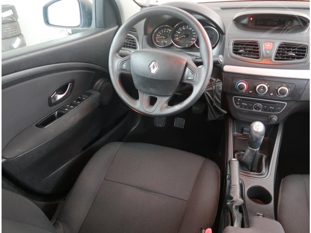 2011 Renault FLUENCE - 7
