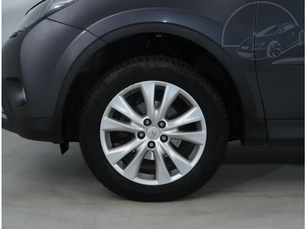 2013 Toyota RAV4 - 43