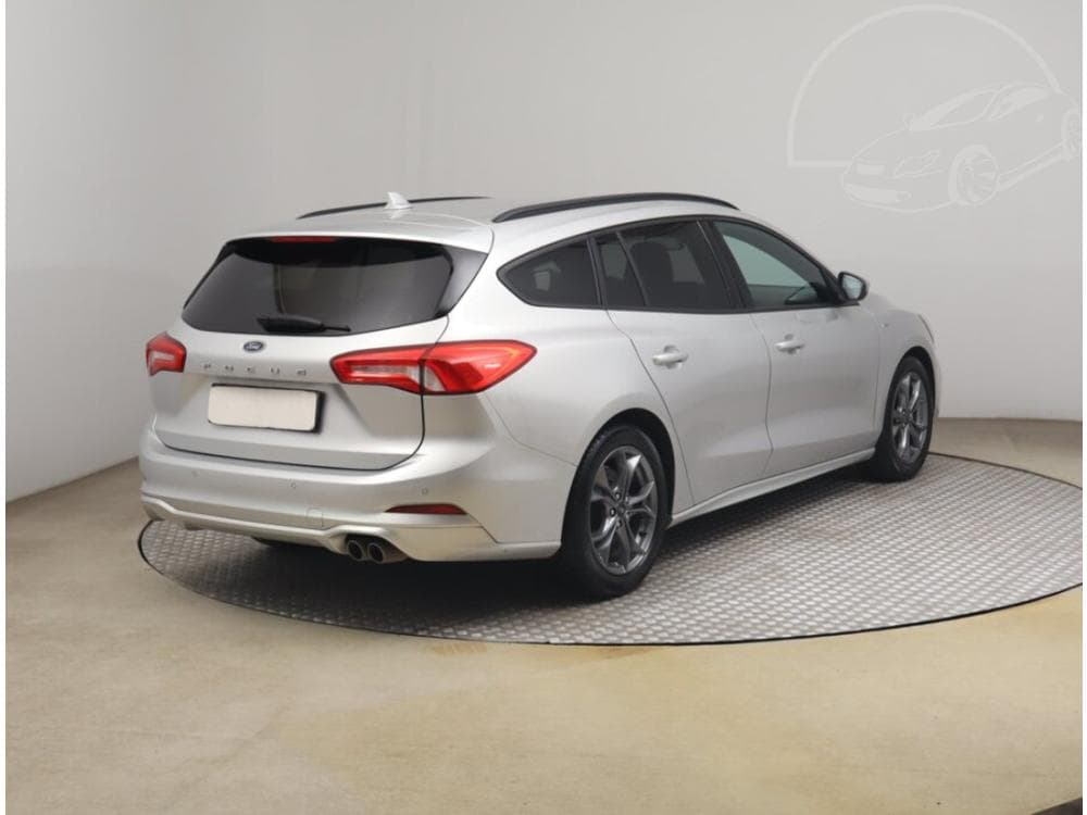 2020 Ford FOCUS - 5