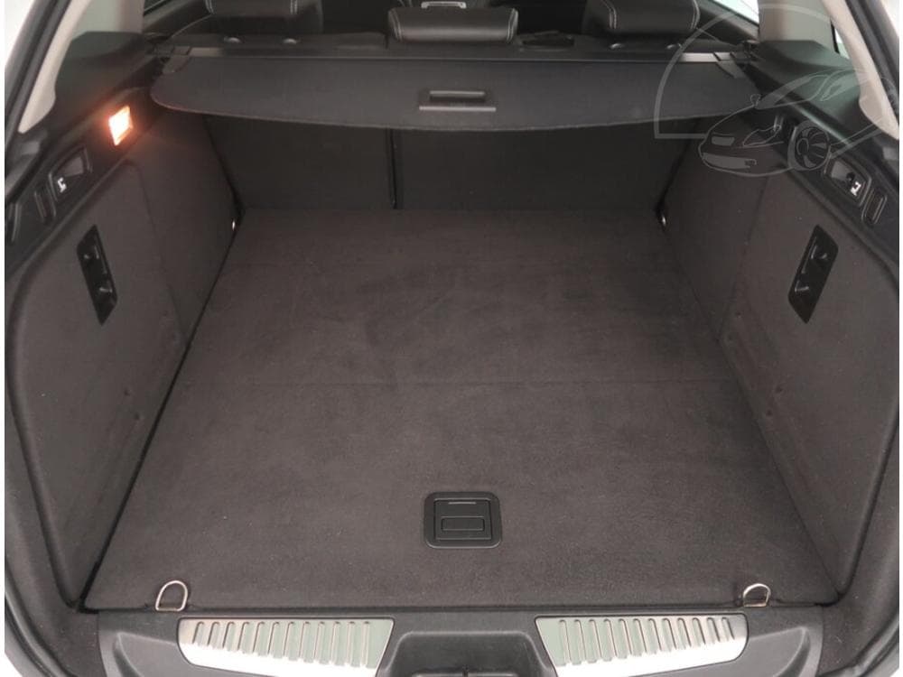 2015 Renault LAGUNA - 14