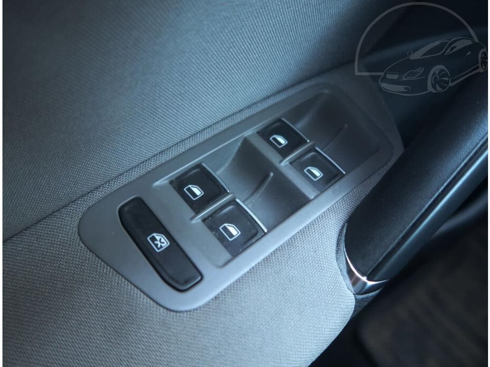 2014 Volkswagen GOLF - 71
