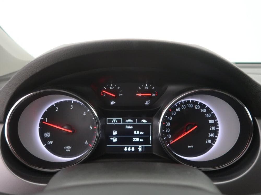 2020 Opel ASTRA - 11