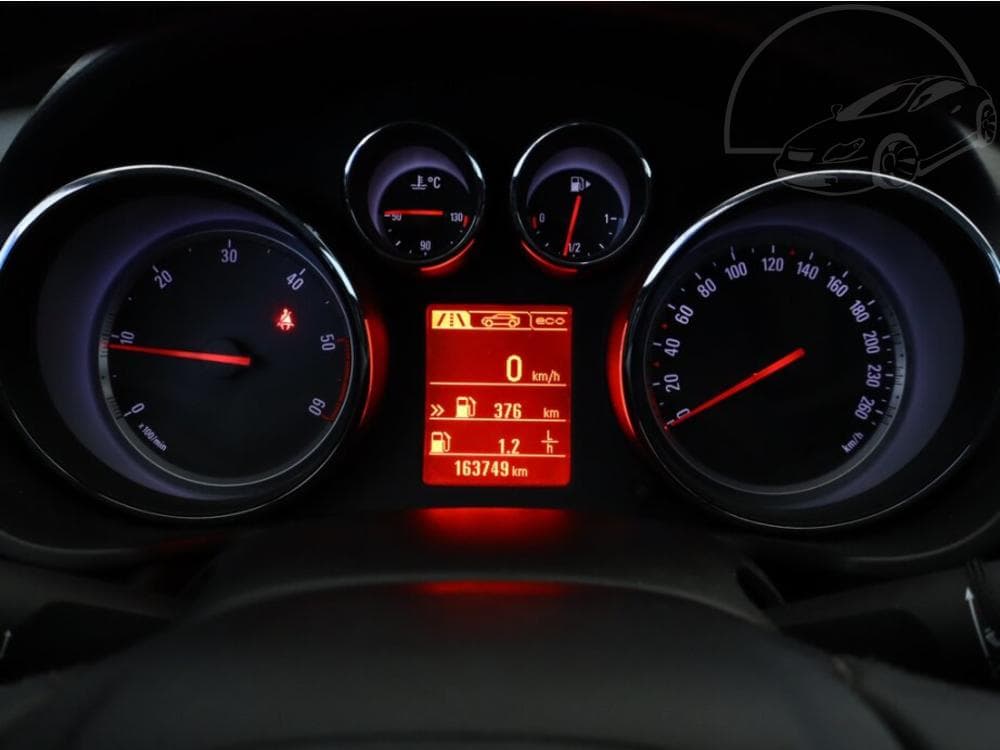 2013 Opel INSIGNIA - 9