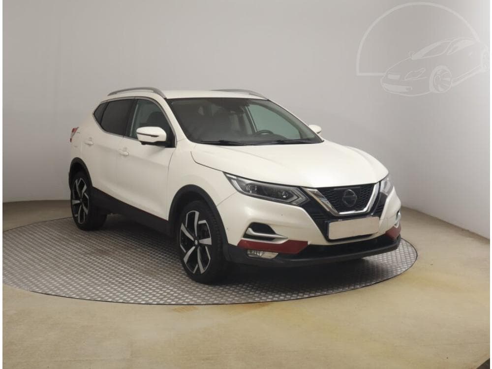 Nissan Qashqai 1.6 DIG-T, Kůže, Navi