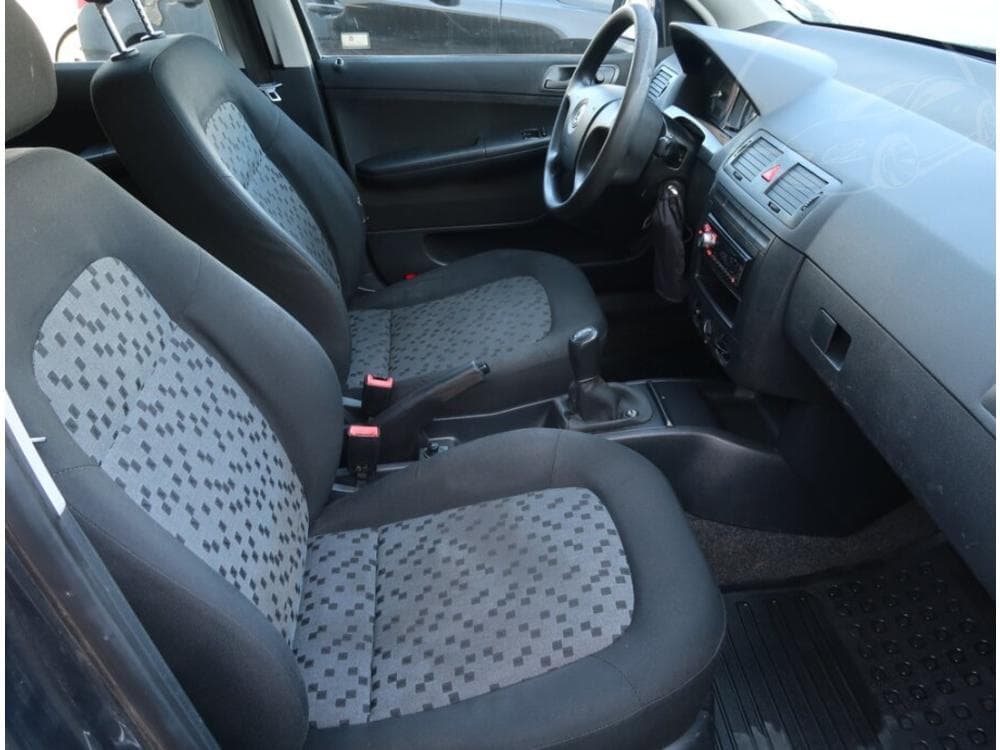 2005 Škoda FABIA - 17