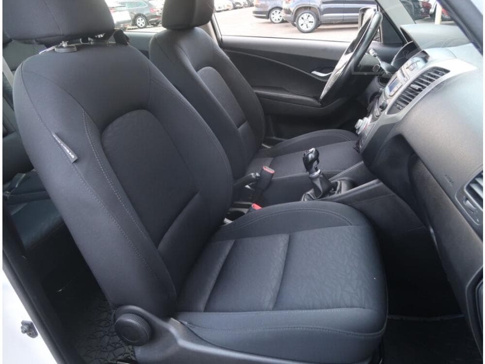 2017 Hyundai Ix20 - 9