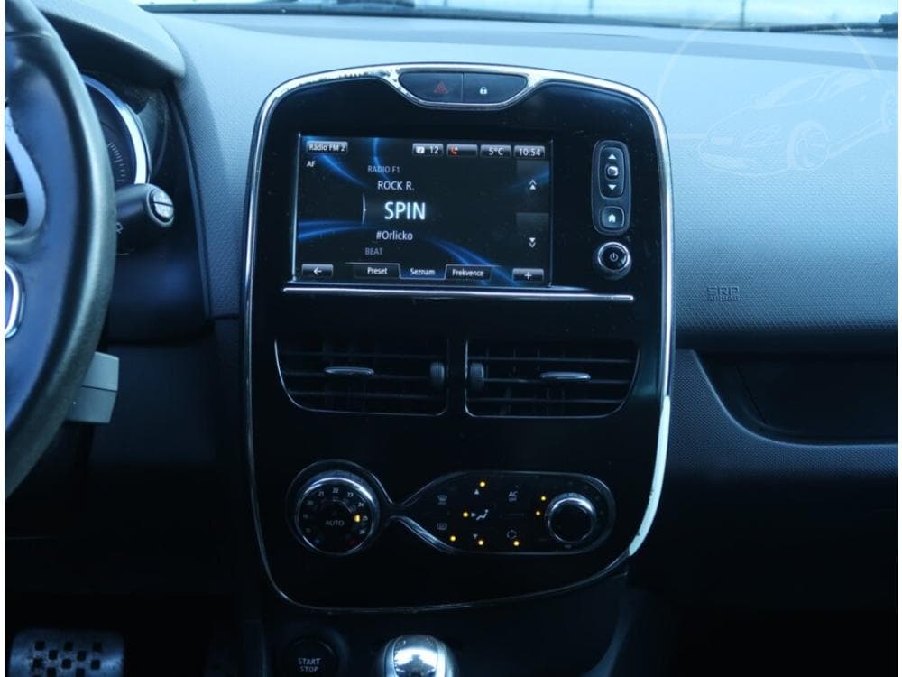 2014 Renault CLIO - 12