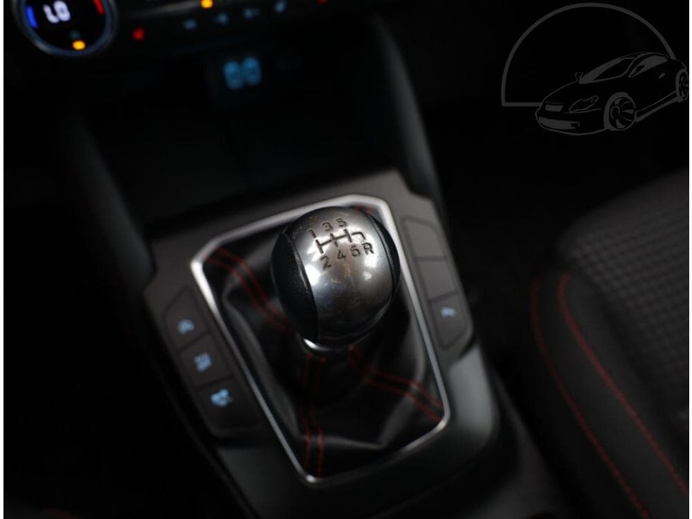 2021 Ford Focus - 11