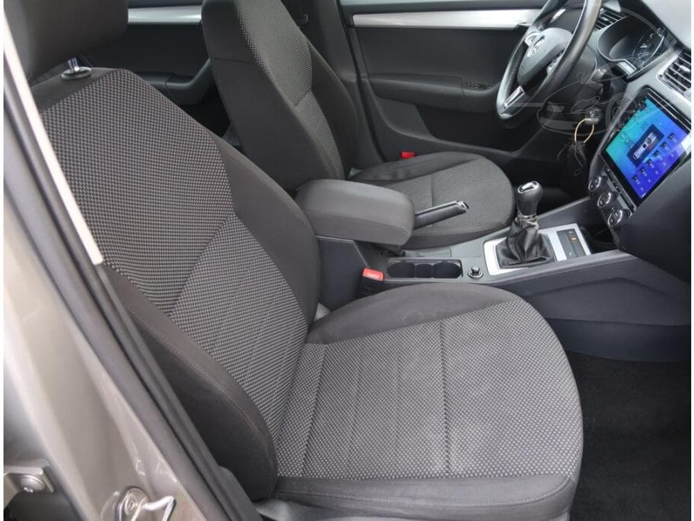 2014 Škoda OCTAVIA - 9