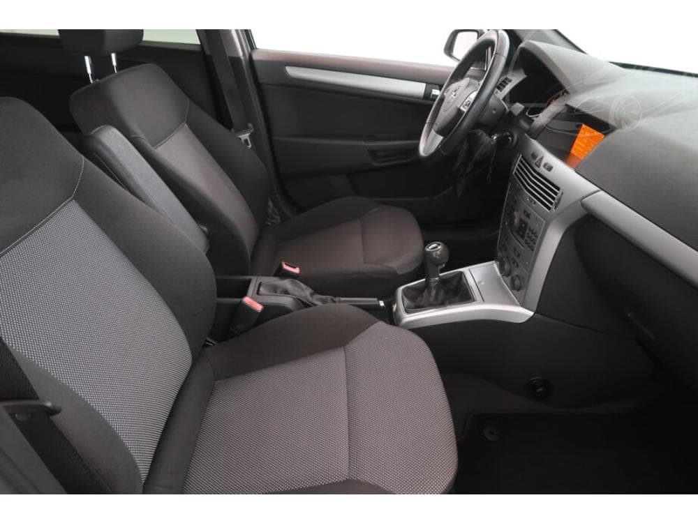 2009 Opel ASTRA - 9