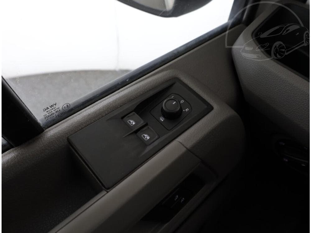 2020 Volkswagen Ostatní - 13