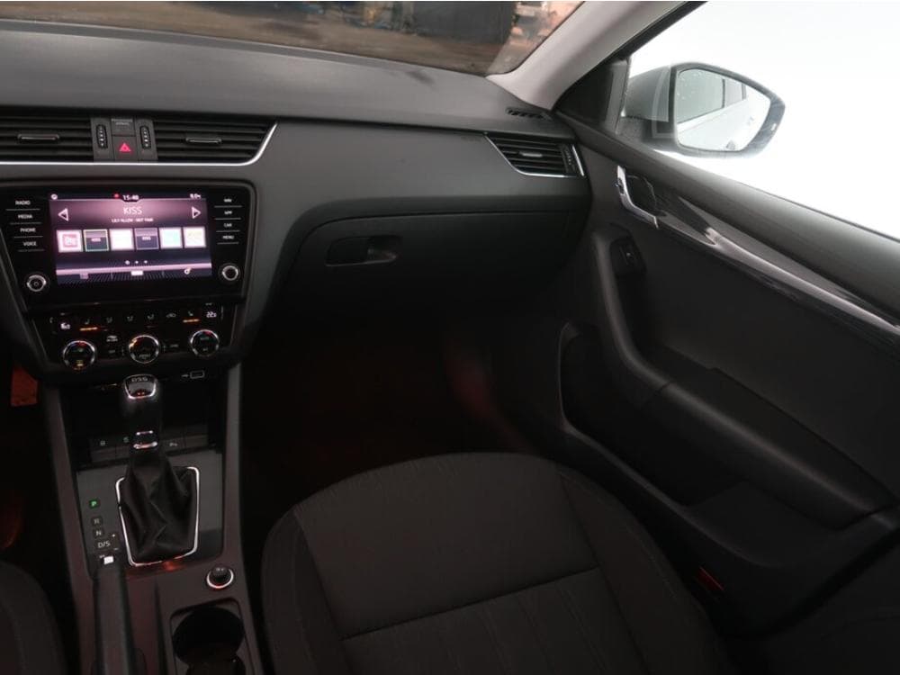 2018 Škoda OCTAVIA - 8