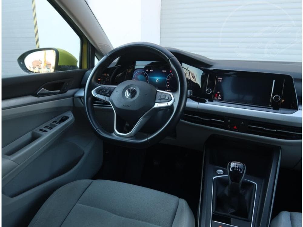 2020 Volkswagen Golf - 7